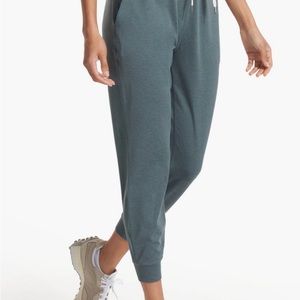 Vuori Performance Jogger